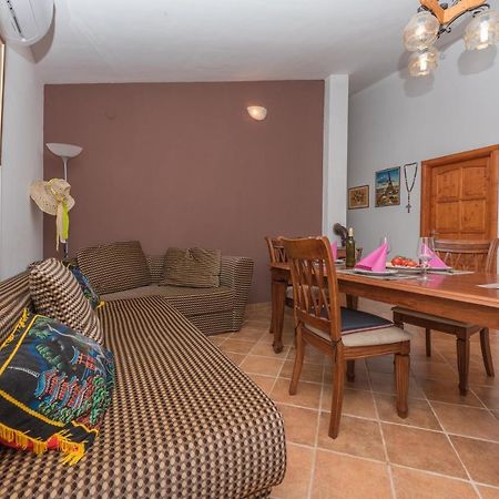 Holiday Home Frane Slivno  Eksteriør billede